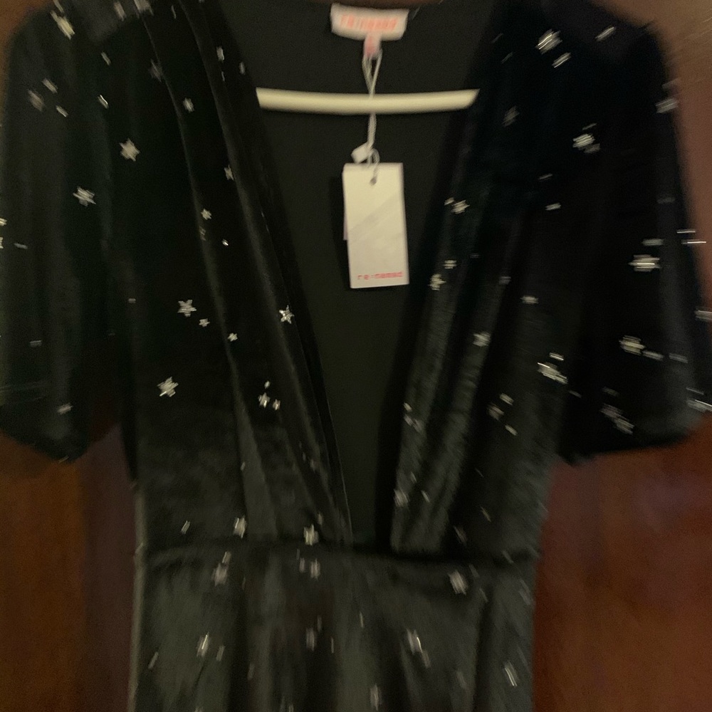 Dress - Picture 5 of 5